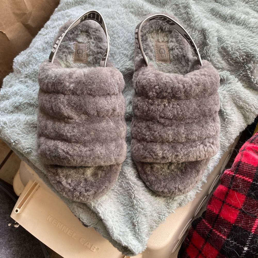 UGG Gray Fluffy Women's Slides